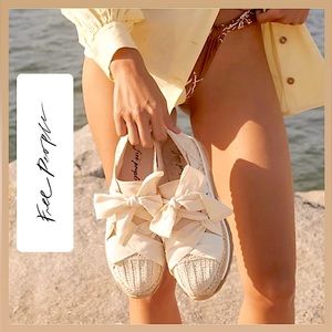 NEVER WORN! Free People Chapmin Crochet Sneakers